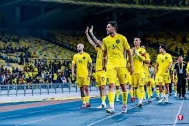 阿森纳发布第三球衣：晨霜白为主基调！